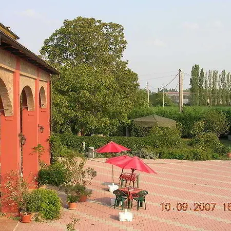 拉费托利亚戴玻斯盖多农庄酒店 *