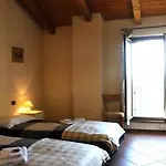La Fattoria Del Boschetto Landhaus *